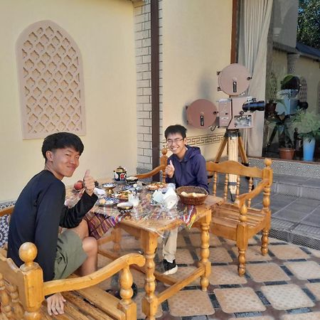 Turkistan Hotel Kogon Eksteriør bilde